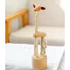 Táncoló zsiráf - natúr színű fajáték