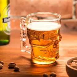 Koponya sörös korsó